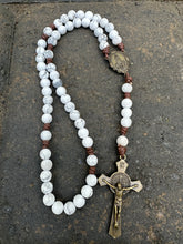 Load image into Gallery viewer, White Fatima Mission Rosary