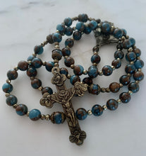 Load image into Gallery viewer, World Mission Rosary